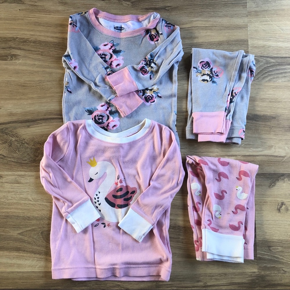 Old navy pajama pair 12/18M